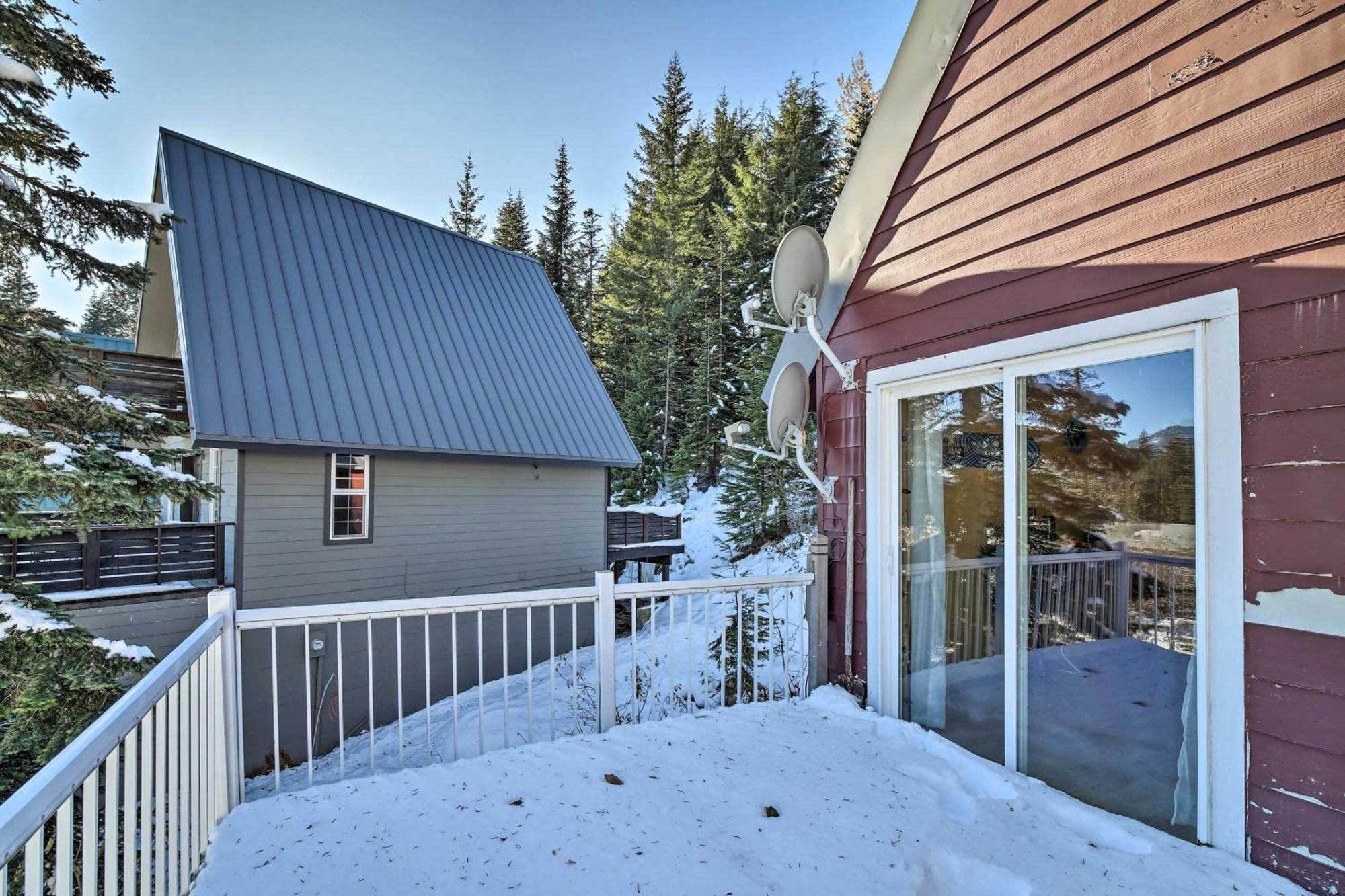 Snoqualmie Pass Cabin With Deck Walk To Ski Lift Exterior photo